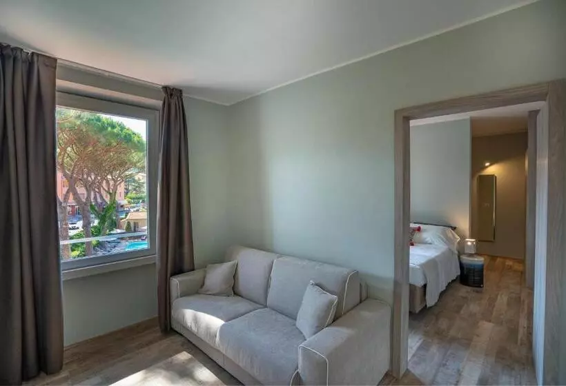 Hotelli Marina Garden