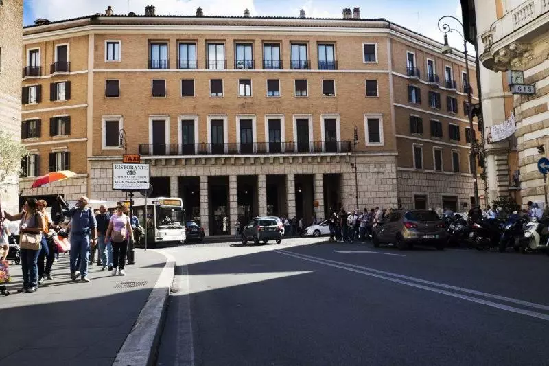 هتل Navona Living Rome