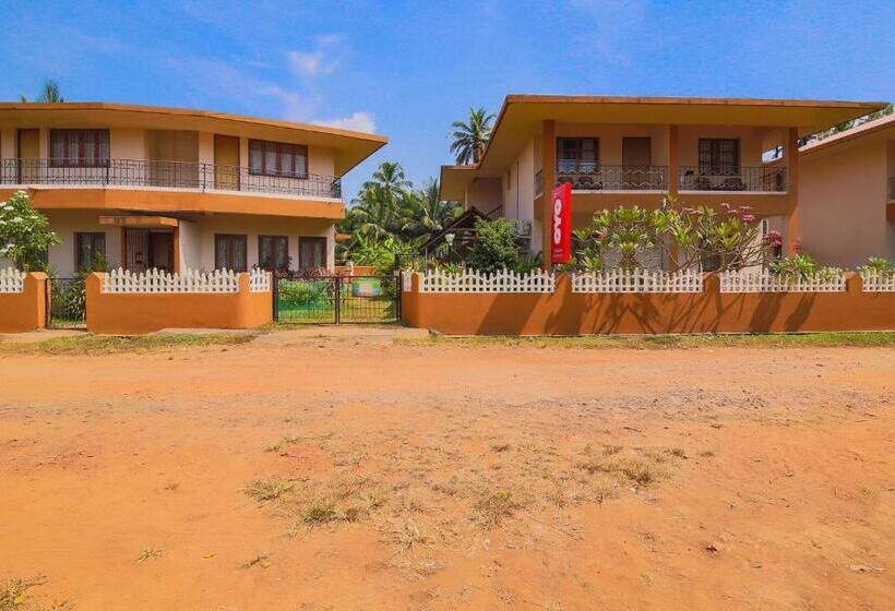 Super Hotel O The Goan Courtyard