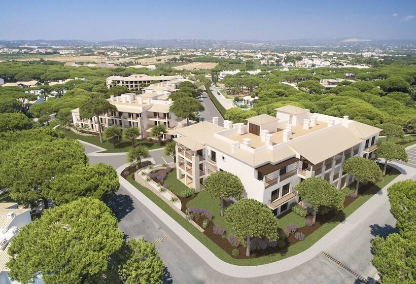 هتل Pine Cliffs Gardens