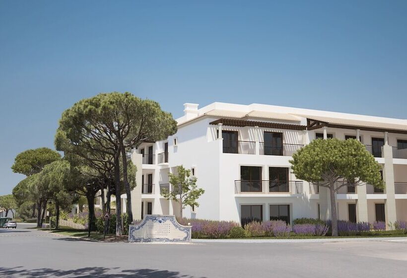 هتل Pine Cliffs Gardens