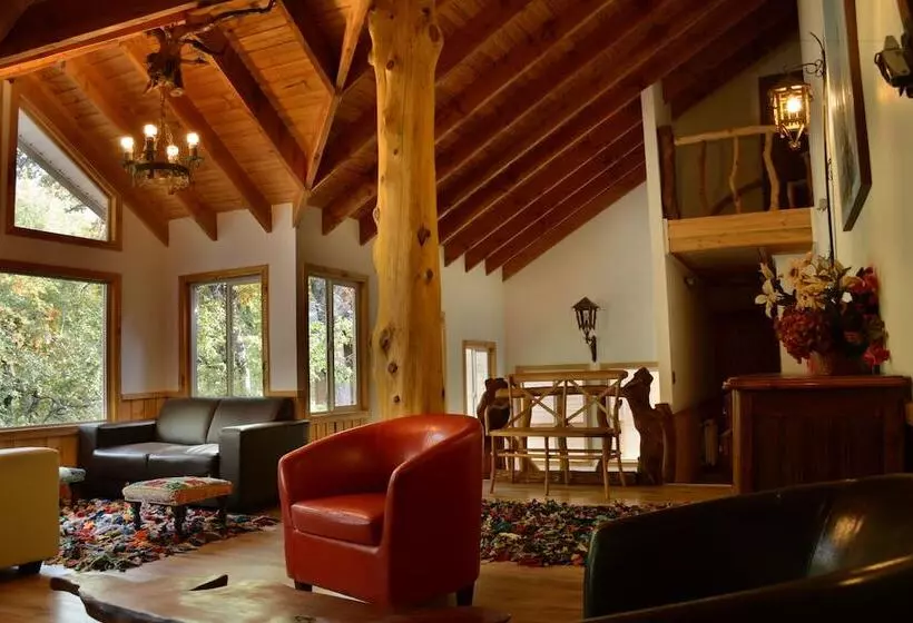 ホテル Y Cabañas Borde Andino