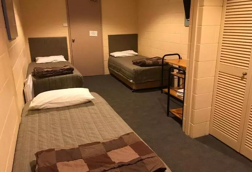 モーテル Cottonwood Lodge