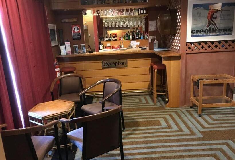 모텔 Cottonwood Lodge