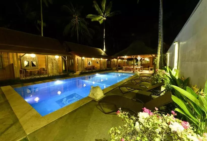 Benthos Bali Dive Resort