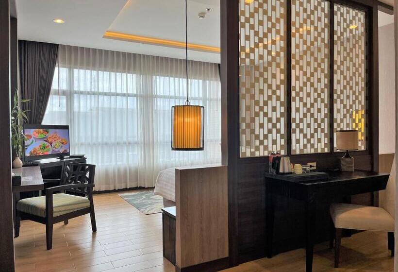 فندق Amari Vang Vieng