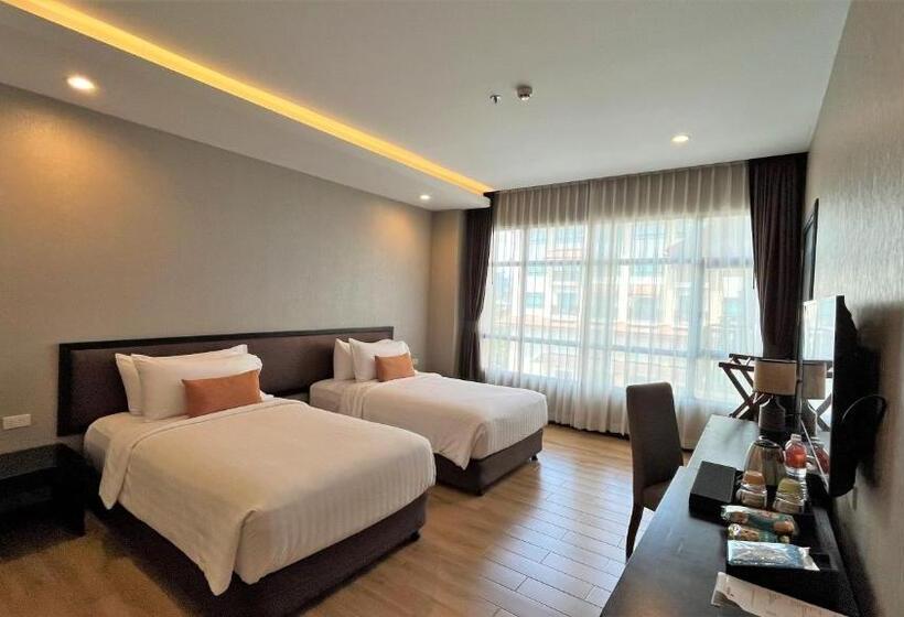 فندق Amari Vang Vieng