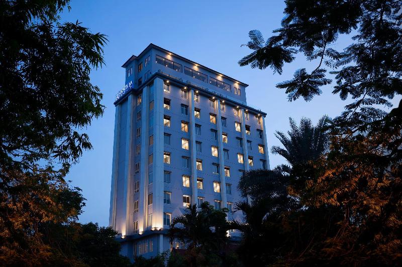 Batiqa Hotel Darmo Surabaya