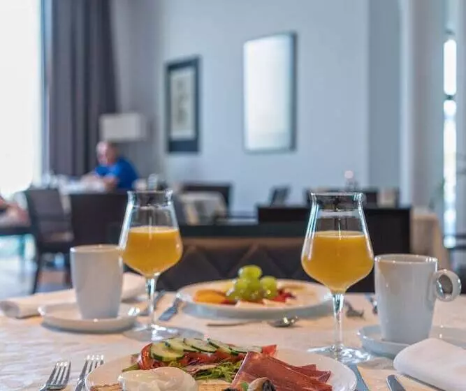 Hotelli Bellevue Superior City