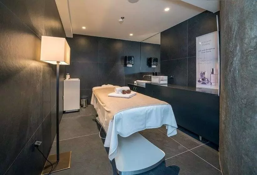 Hotelli Bellevue Superior City