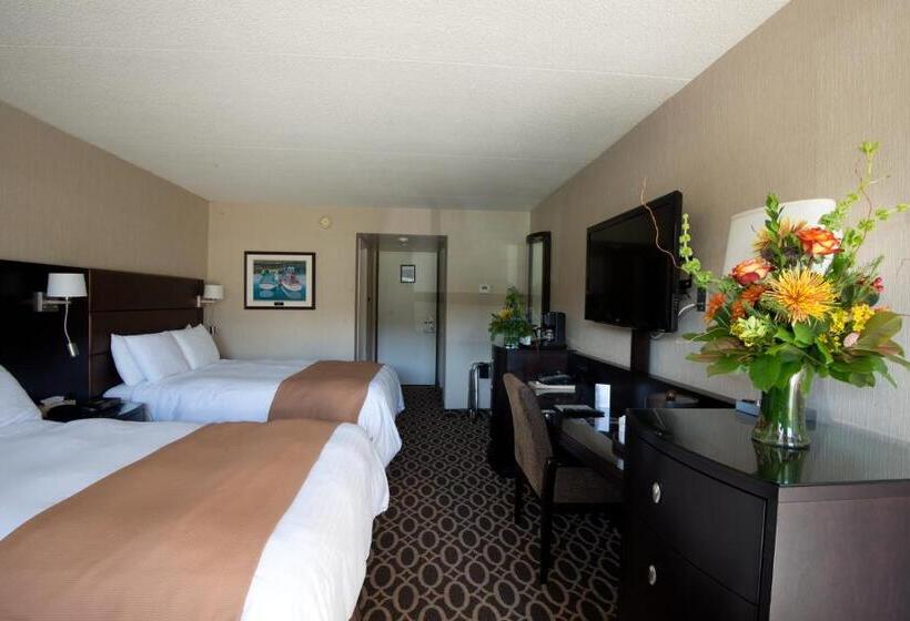 هتل Clarenville Inn