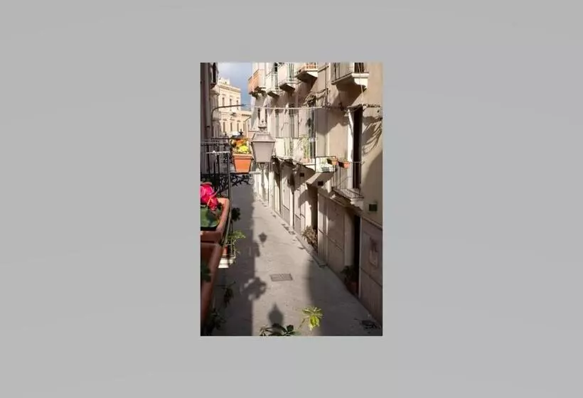 هتل Gli Agrumi Rooms