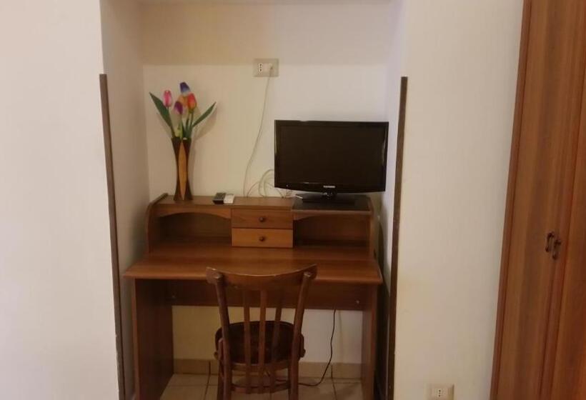 酒店 Gli Agrumi Rooms