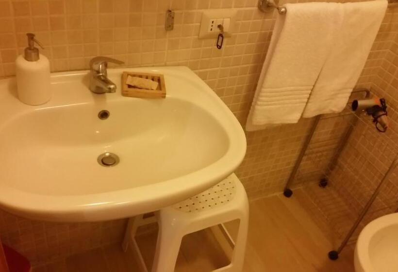 酒店 Gli Agrumi Rooms