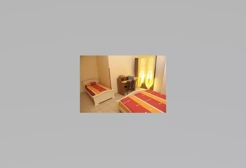 هتل Gli Agrumi Rooms