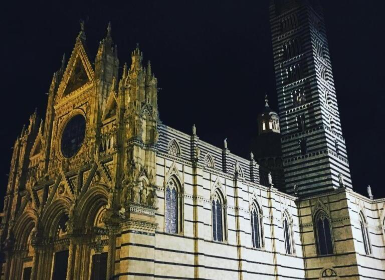 هتل I Terzi Di Siena   Rooms Only