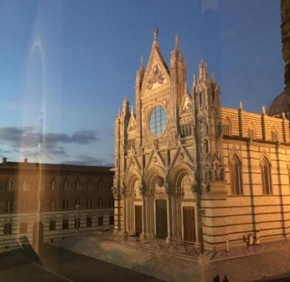 هتل I Terzi Di Siena   Rooms Only