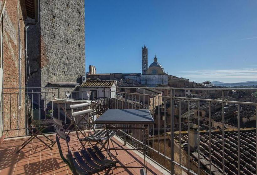 هتل I Terzi Di Siena   Rooms Only