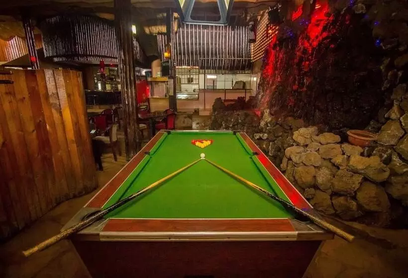 هتل Royal Minni Inn