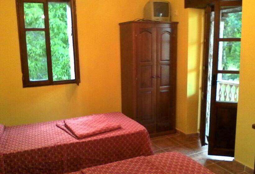 Сельский отель La Casa Vieja En Valdeón