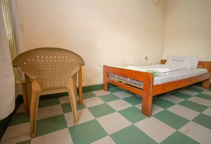 هتل Sabinyo Guest House