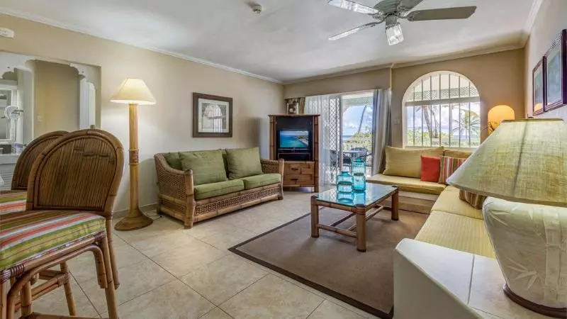 هتل Sand Acres At Bougainvillea