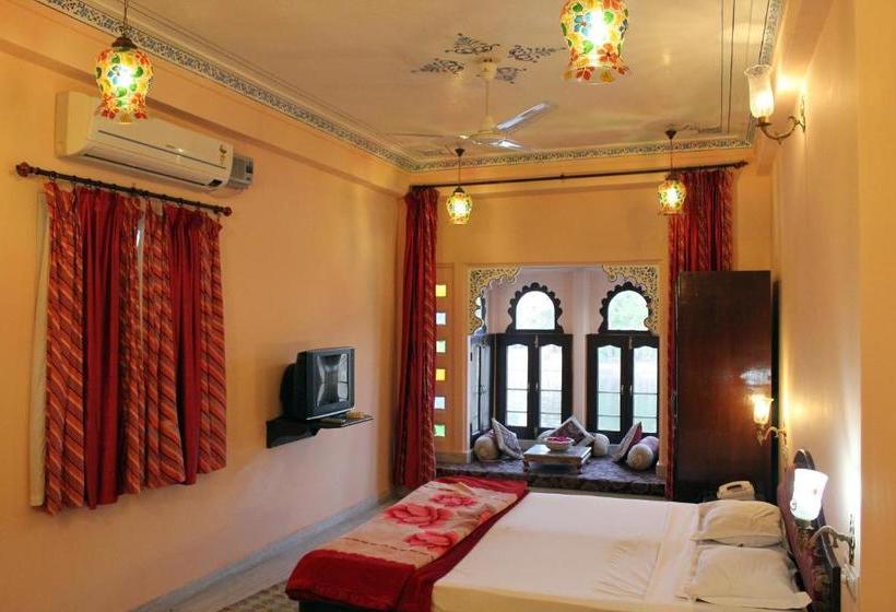 Hotel Thamla Haveli