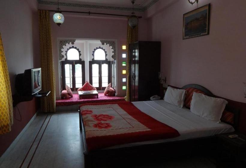 Hotel Thamla Haveli