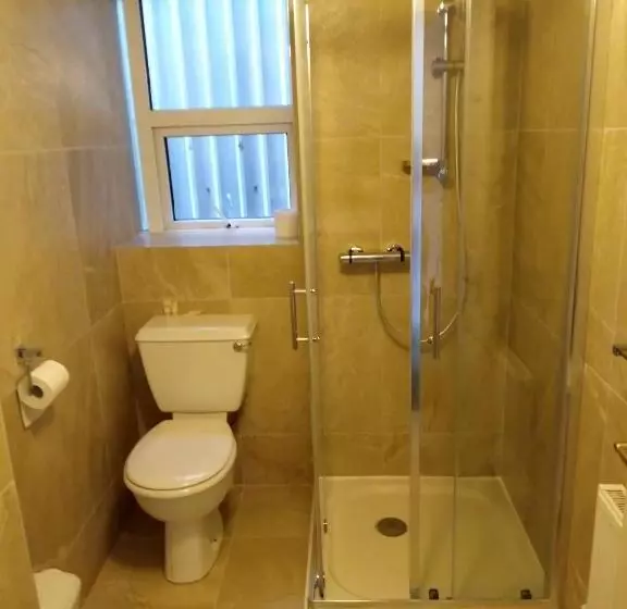 ホテル The Anchorage Guest House