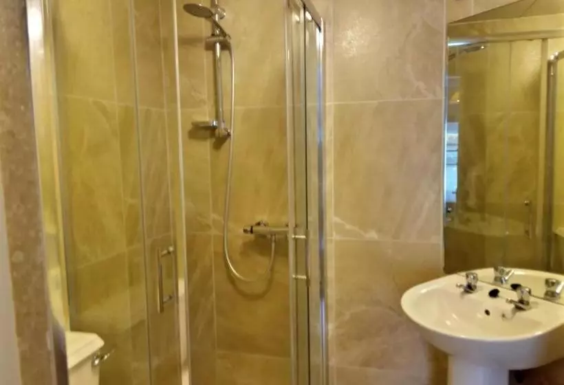 ホテル The Anchorage Guest House