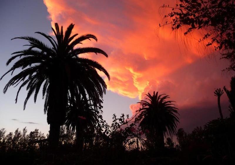 Hotel The Colonial On Arundel