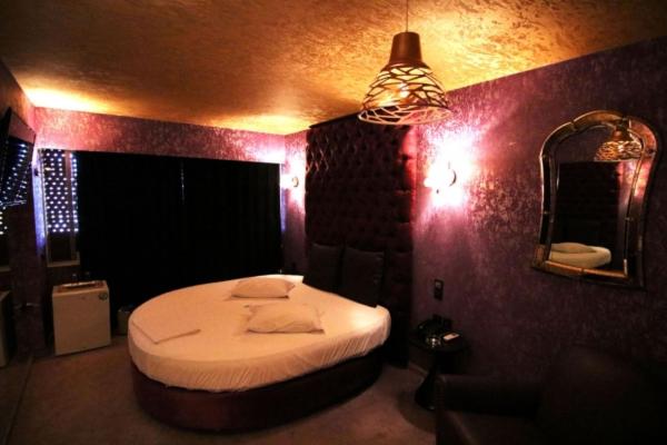 Hotel The Crystal Blue