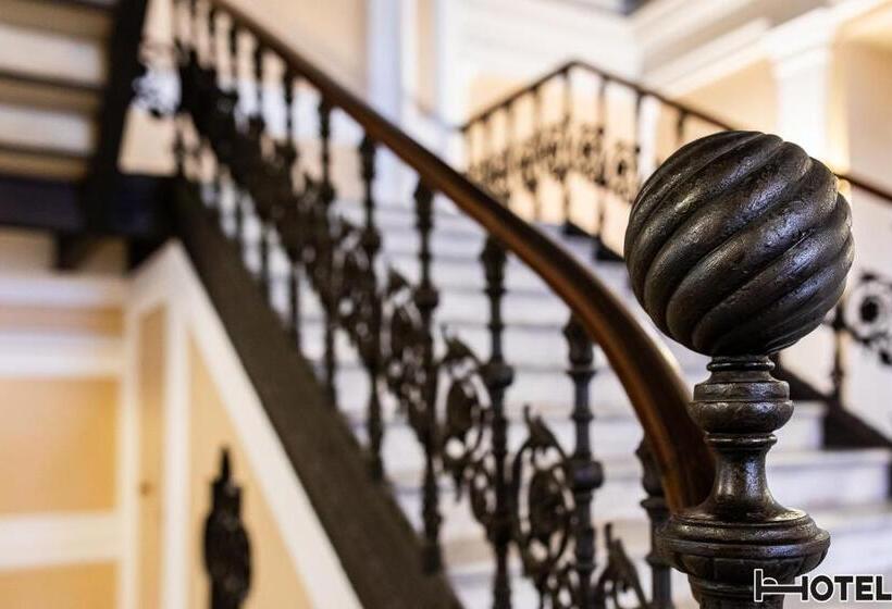 Szálloda Youri Il Magnifico