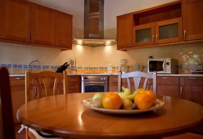 ペンション Herdades Da Frupor   Casas De Campo