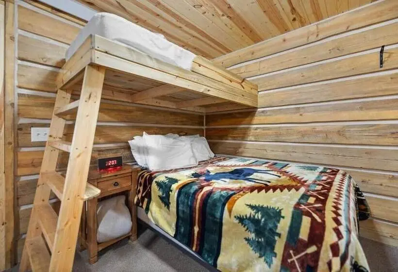 ホテル Black Hills Trailside Park Resort