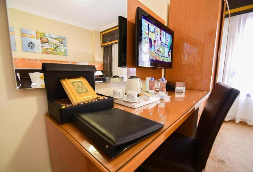 酒店 Golden Tulip Al Shakreen