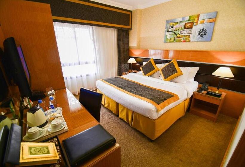 酒店 Golden Tulip Al Shakreen