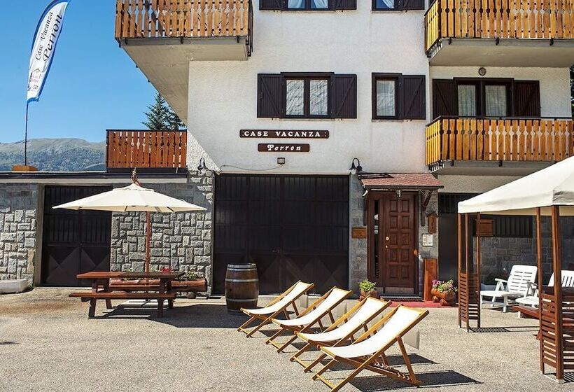 هتل Case Vacanza Perron