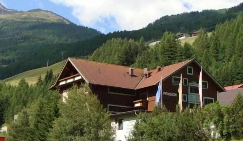 Hotelli Garni Hainbacherhof