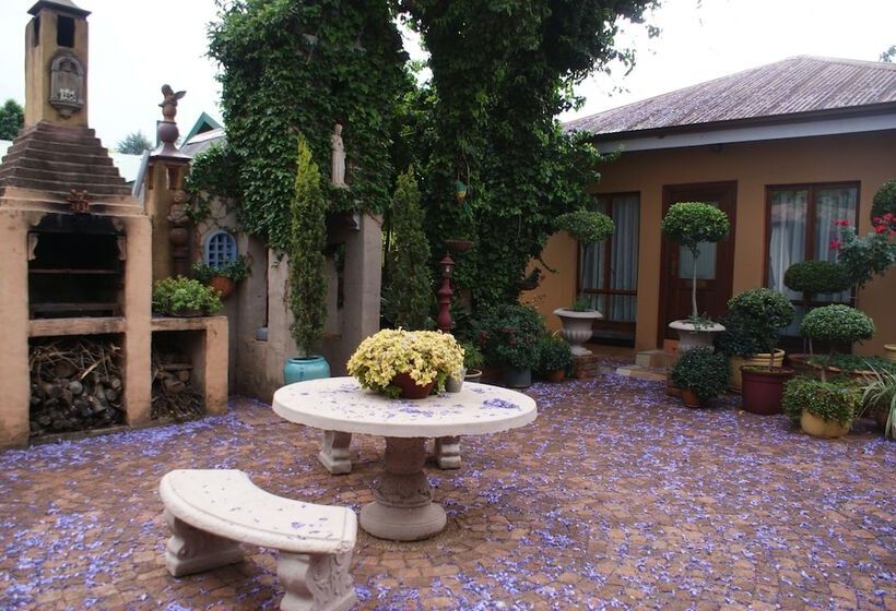 ホテル Hampton House Guest House