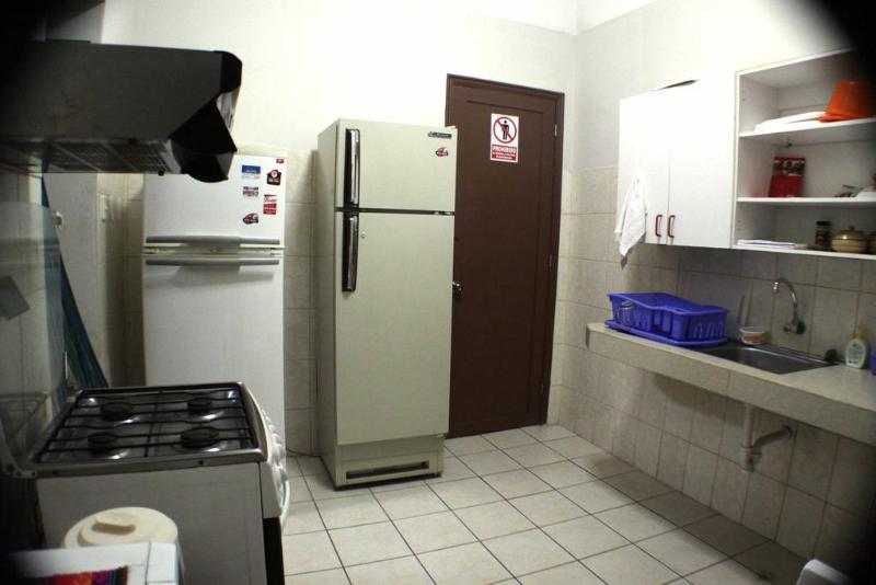 Отель House Inn Backpackers