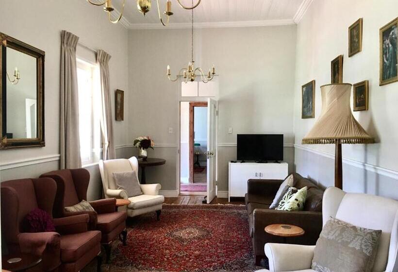 호텔 John Montagu Accommodation