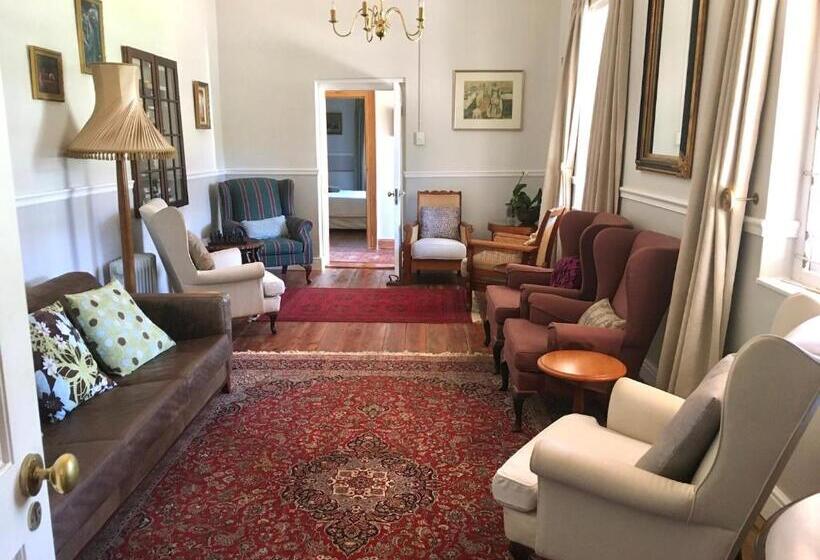 호텔 John Montagu Accommodation