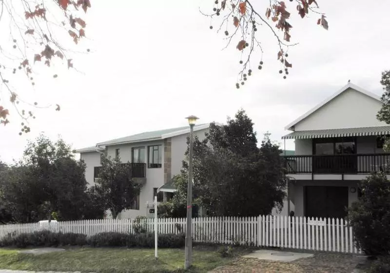 Hotelli Lavender Hill Guest House