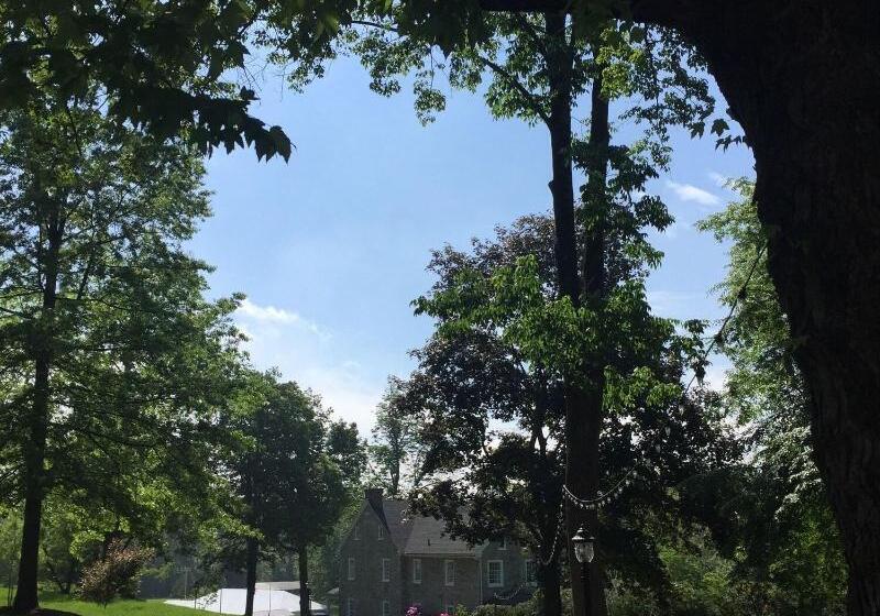 فندق Allenberry Resort