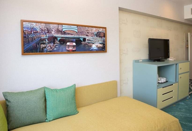 Отель Tokyo Disney Celebration