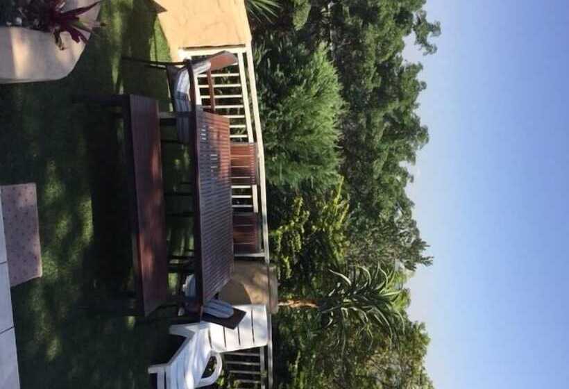 ホテル Villa Valencia