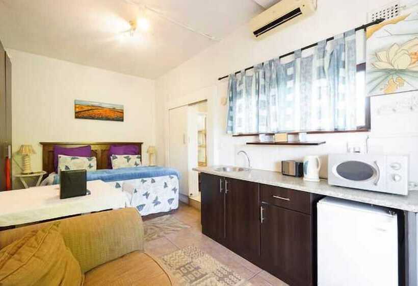 ホテル Villa Valencia