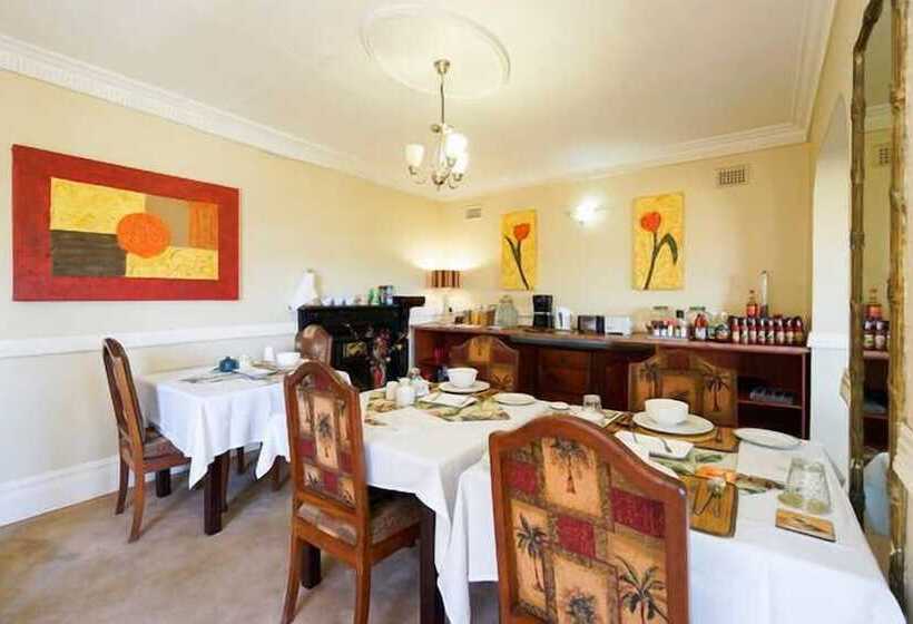 ホテル Villa Valencia