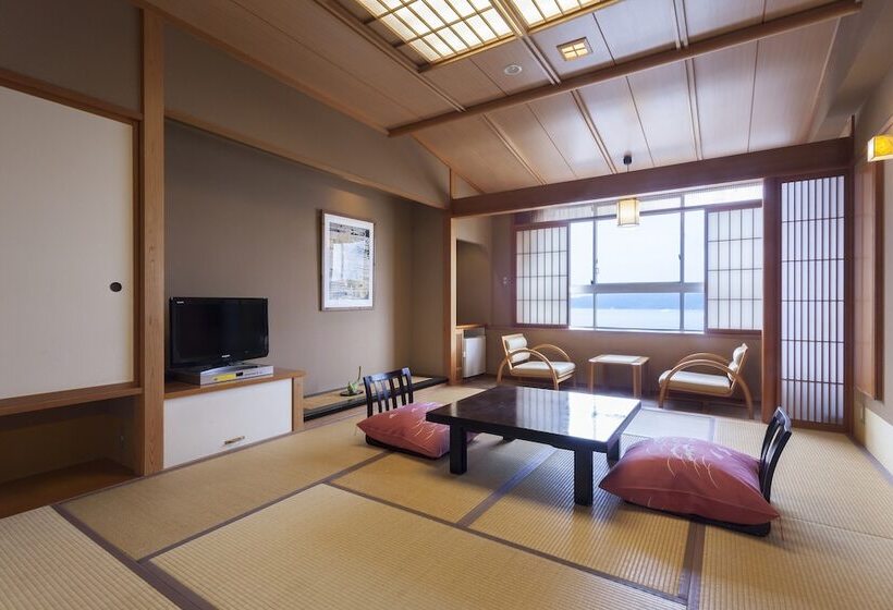 فندق Waraku Onsen Nihon No Yado Notoraku